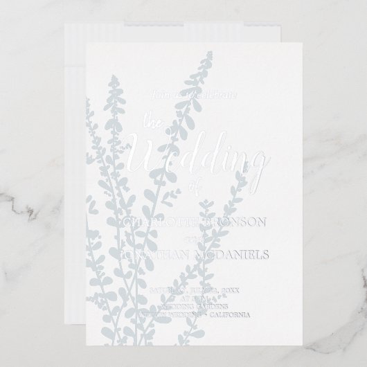 Einfache, elegante botanische Blätter Hochzeit Folieneinladung (Briefumschlag)