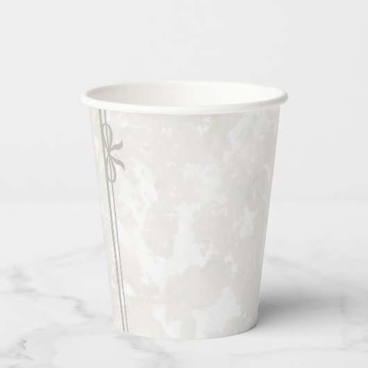 Einfache elegante Brautparty mit individuellem Nam Pappbecher (Rückseite)