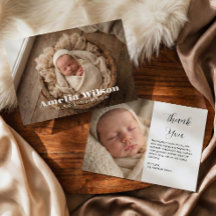 Einfache elegante Geburtsanzeige für Babys