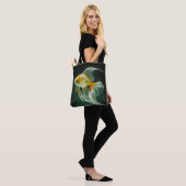 Einfache Elegante Goldfish Digitale Kunstwerke | Tasche (Am Model)