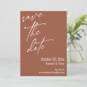 Einfache Elegante Handschrift Script Terracotta Save The Date (Stehend Vorderseite)