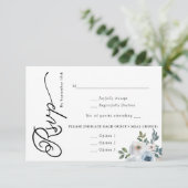 Einfache elegante Hochzeit von Dusty Blue Floral RSVP Karte (Stehend Vorderseite)