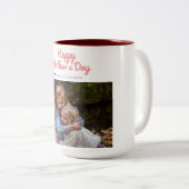 Einfache Elegante Modern Mothers Day Foto Name Zweifarbige Tasse (VorderseiteRechts)