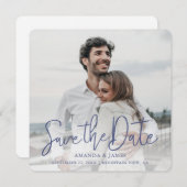 Einfache Elegante Moderne Blue Script Foto Hochzei Save The Date (Vorne/Hinten)