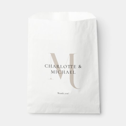 Einfache, elegante, monogramm Hochzeit Geschenktütchen (Vorderseite)