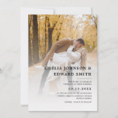 Einfache, elegante Schwarz-weiße Foto Hochzeit Einladung (Vorderseite)