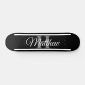 Einfache elegante Schwarz-weiße Monogram-Benutzerd Skateboard (Horizontal)