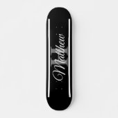 Einfache elegante Schwarz-weiße Monogram-Benutzerd Skateboard (Vorne)