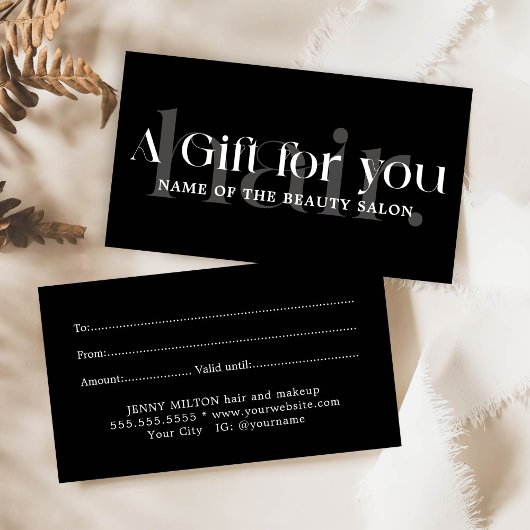 Einfache Elegante Schwarz-weiße Schönheit