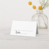 Einfache elegante Script-Hochzeitstiefnummer Platzkarte (Vorderseite)