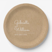 Einfache elegante Skripte Rustic Kraft Wedding Pappteller (Vorderseite)