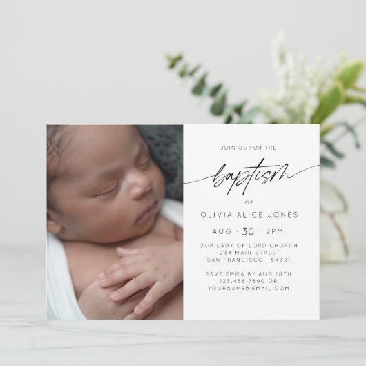 Einfache Elegante Taufe Christening Script Foto Einladung (Stehend Vorderseite)