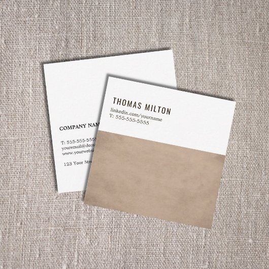 Einfache elegante Textur Brown White Consultant Quadratische Visitenkarte