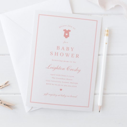 Einfache elegante Typografie Pink Baby Shower Einladung