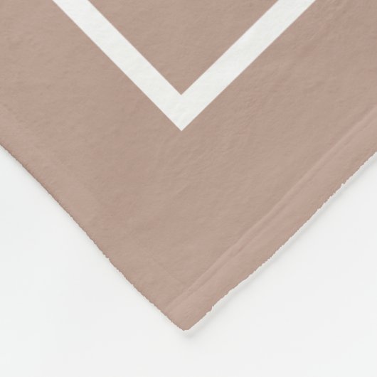 Einfache erdige Beige Toned Initial Monogram Fleecedecke (Ecke)