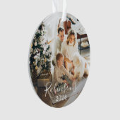 Einfache Familie 2 Foto Individuelle Name Script & Ornament (Vorderseite)