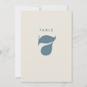 Einfache, fett blaue Typografie-Tischnummer (Rückseite)