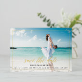 Einfache Frame-Kalligrafie 2 Fotos Save the Date Folieneinladung (Stehend vorne)