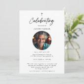 Einfache Gedenkfeier zum Foto des Lebens Einladung (Stehend Vorderseite)