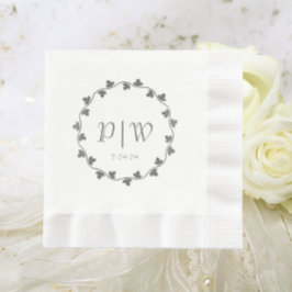 Einfache graue Monogram Ivy Wreath Wedding Serviette