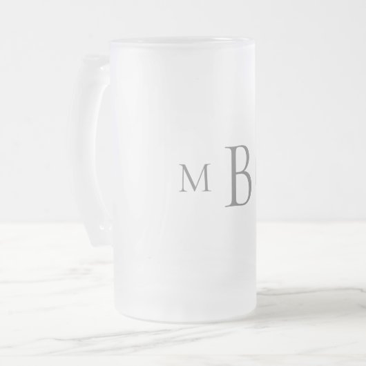 Einfache graue Monogramm-Hochzeit Mattglas Bierglas (Vorderseite Links)