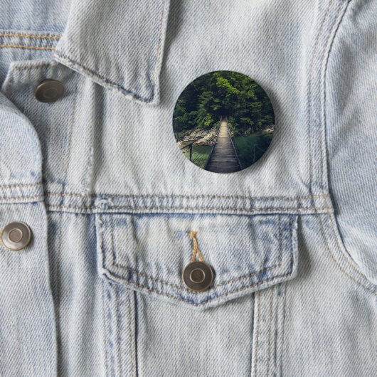 Einfache Hängebrücke über den Fluss Idrijca, Slove Button (Beispiel)
