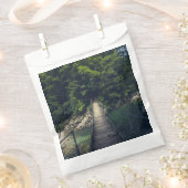 Einfache Hängebrücke über den Fluss Idrijca, Slove Geschenktütchen (Ausgeschnitten)