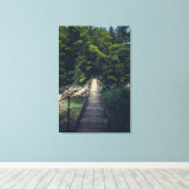 Einfache Hängebrücke über den Fluss Idrijca, Slove Leinwanddruck (Insitu (Holzboden))