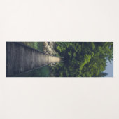 Einfache Hängebrücke über den Fluss Idrijca, Slove Yogamatte (Vorderseite (Horizontal))