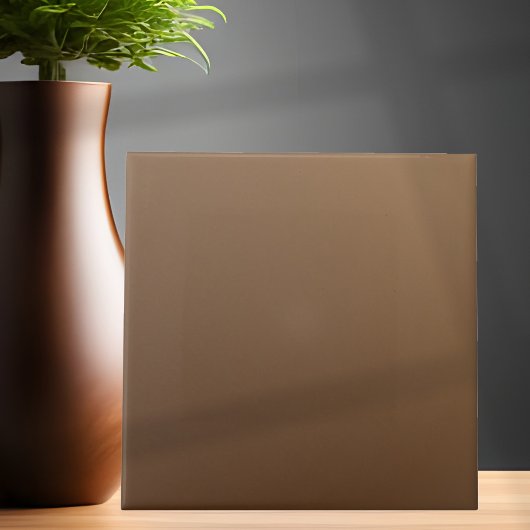 Einfache hellbraun glänzende Fliese