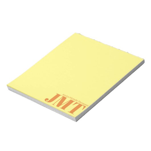 Einfache hellgelbe und orange Monogramm Notizblock (Rotiert)