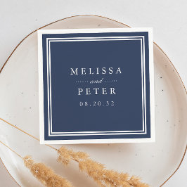 Einfache Hochzeit der Marine und der Weißen Serviette