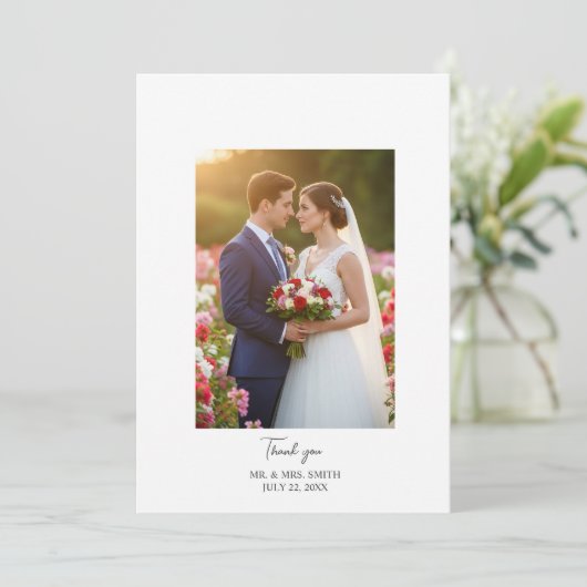 Einfache Hochzeit Flat Custom Dankeschön Karte (Stehend Vorderseite)
