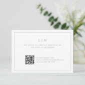 Einfache Hochzeit Grüne Monogram QR Code Elegante  RSVP Karte (Stehend Vorderseite)