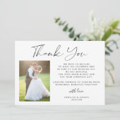Einfache Hochzeit in elegantem Foto Dankeskarte (Stehend Vorderseite)
