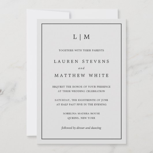 Einfache Hochzeit in hellgrauem Monogramm Einladung (Vorderseite)