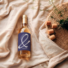 Einfache Hochzeit in Navy Minimalistisch Weinetikett