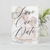 Einfache Hochzeit mit elegantem Skript-Foto Save The Date (Stehend Vorderseite)