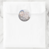 Einfache Hochzeit Speichern Sie das Vellum-Imitat- Runder Aufkleber (Tasche)