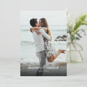 Einfache Hochzeit von Green Script Foto QR Code Einladung (Stehend Vorderseite)