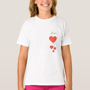 Einfache Illustration mit Scharlachtherzen Liebe T-Shirt