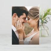 Einfache Initial Script-Foto Hochzeit Einladung (Stehend Vorderseite)