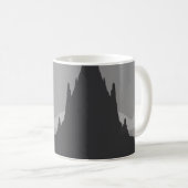 Einfache Kaffeetasse mit grauer Berglandschaft (VorderseiteRechts)