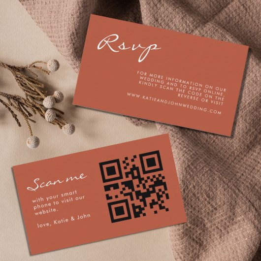 Einfache Kalligrafie Terracotta Wedding QR Code UA Begleitkarte