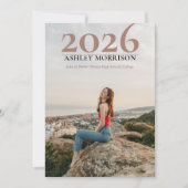 Einfache Klasse 2025 Zwei Foto Terracotta Abschlus Einladung (Vorderseite)