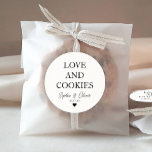 Einfache klassische LIEBE COOKIES Herzstück Gastge Runder Aufkleber<br><div class="desc">Ein klassischer Schwarz-Danke-Hochzeitsaufkleber mit "Liebe und Cookies" in einem klassisch-modernen,  eleganten Schriftart. Sie können es einfach mit Ihren Namen und Hochzeitsdatum personalisiert.</div>