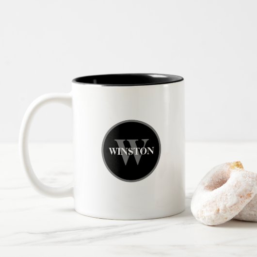 Einfache klassische Schwarz-weiß-Grau-Monogramm Zweifarbige Tasse (Mit Donut)