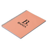 Einfache Korallenrosa-Minimalmonogramm Notizblock (Linke Seite)