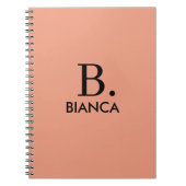 Einfache Korallenrosa-Minimalmonogramm Notizblock (Vorderseite)