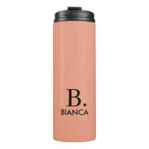 Einfache Korallenrosa-Minimalmonogramm Thermosbecher